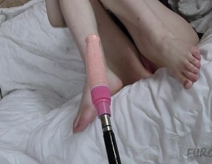 031918_young_and_innocent_vera_lets_lucky_camera_guy_fuck_her_with_the_fucking_machine_robot_and_fingering_her_fresh_pink_clit