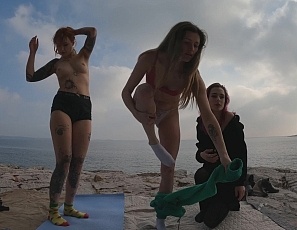 031023_josie_fresh_with_her_friends_poppy_and_cheri_naked_working_out_on_a_rocky_beach_cold_january_day_on_winter_vacation